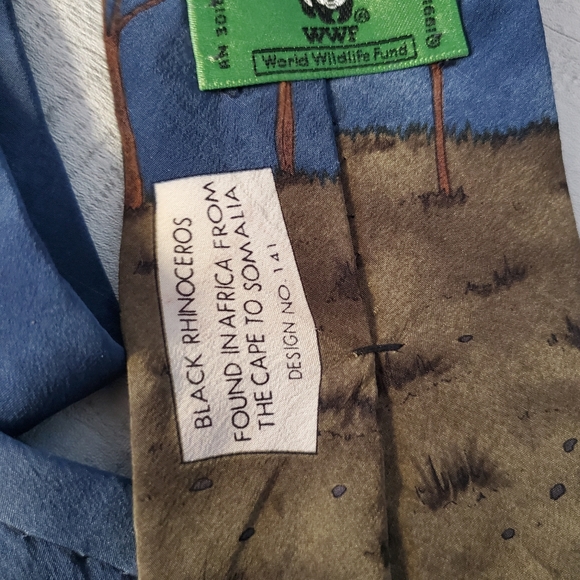 World Wildlife Fund Endangered Rhinoceros Men's Necktie - Picture 7 of 8